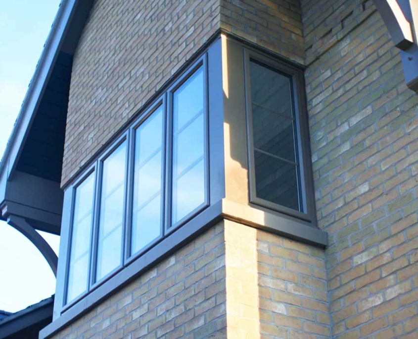 Aluminium Tilt & Turn Windows